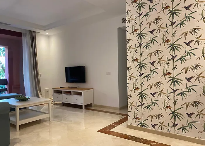 Don Carlos * Marbella