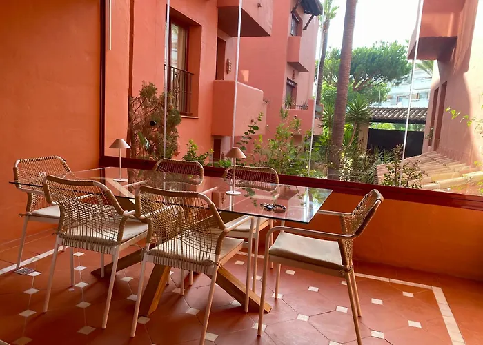 Don Carlos * Marbella